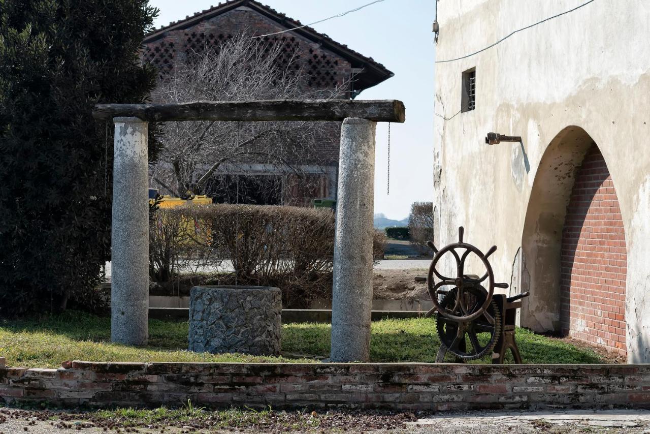 Agriturismo Cascina Graziosa Cameriano Bagian luar foto